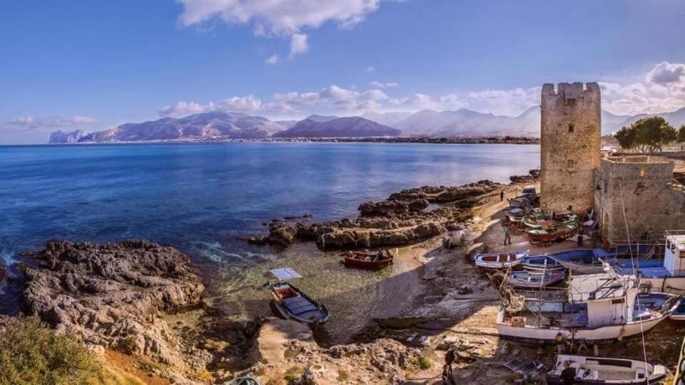 Amecasa - Casa Vacanze Sicilia Карини Екстериор снимка