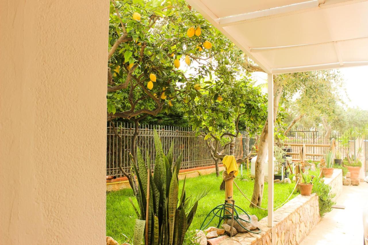 Amecasa - Casa Vacanze Sicilia Карини Екстериор снимка
